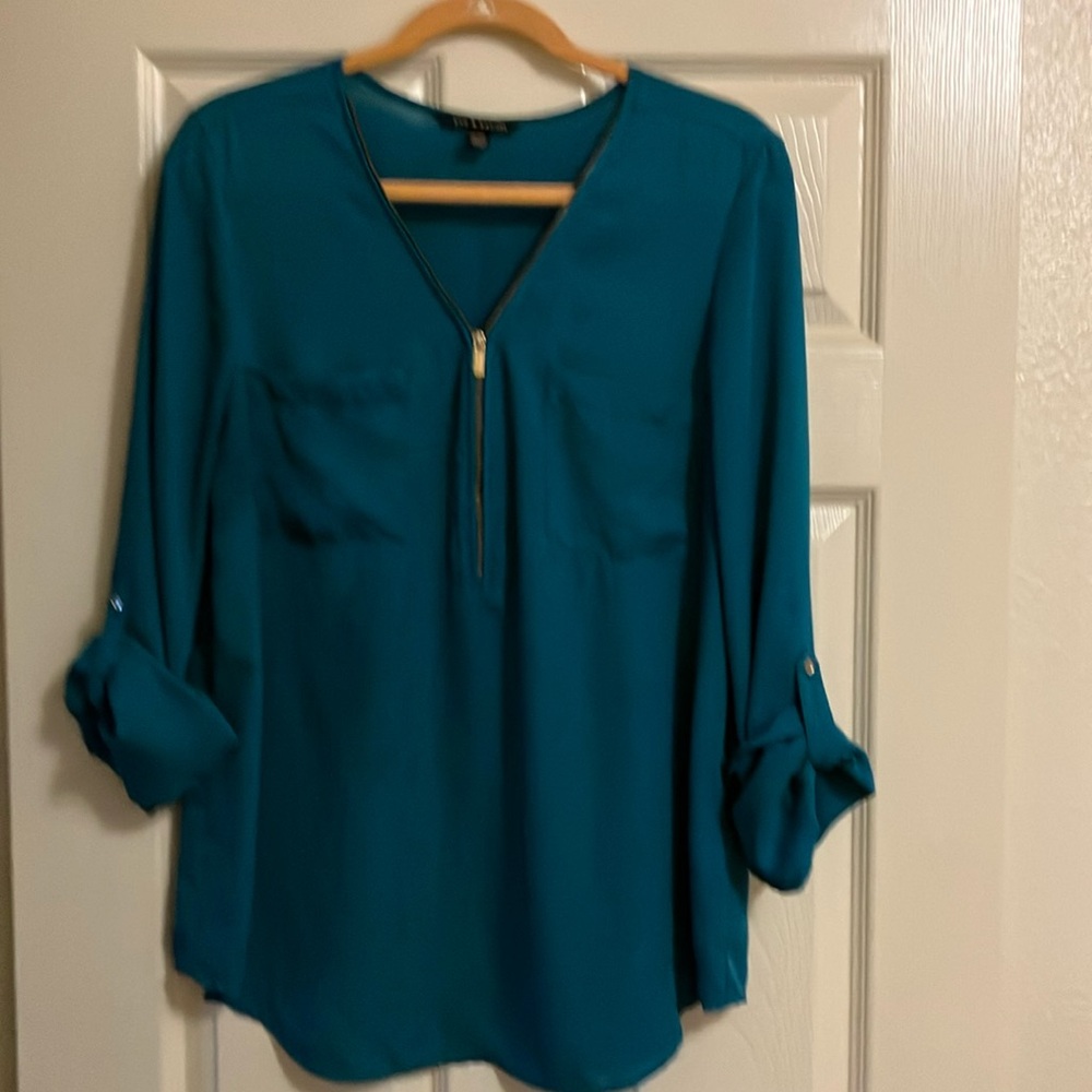 Zac and Rachel blouse